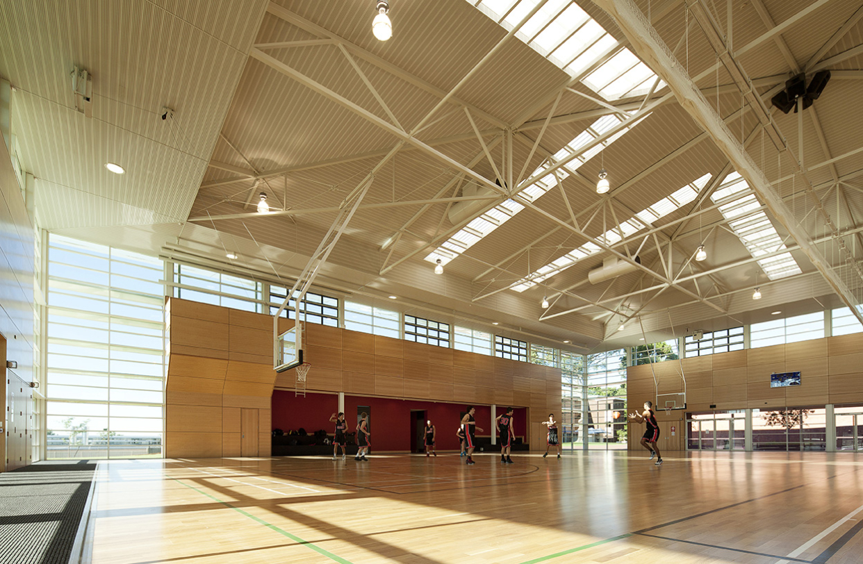 Aquinas College Sports Hall Parry and Rosenthal Architects