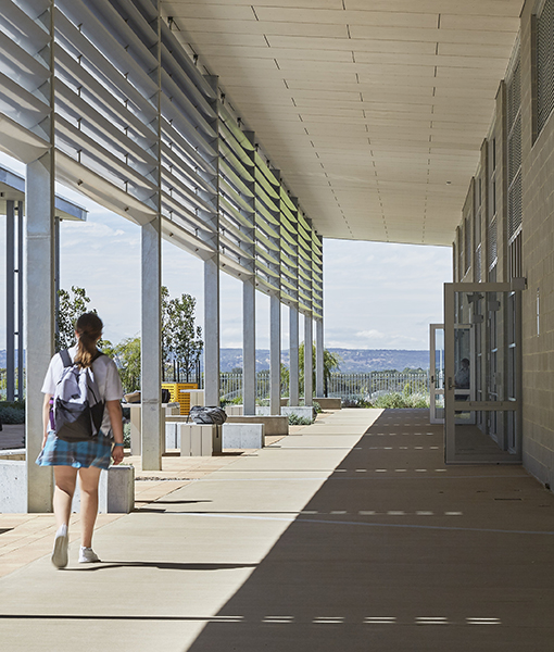 Ridge View Secondary School, Parry and Rosenthal Architects